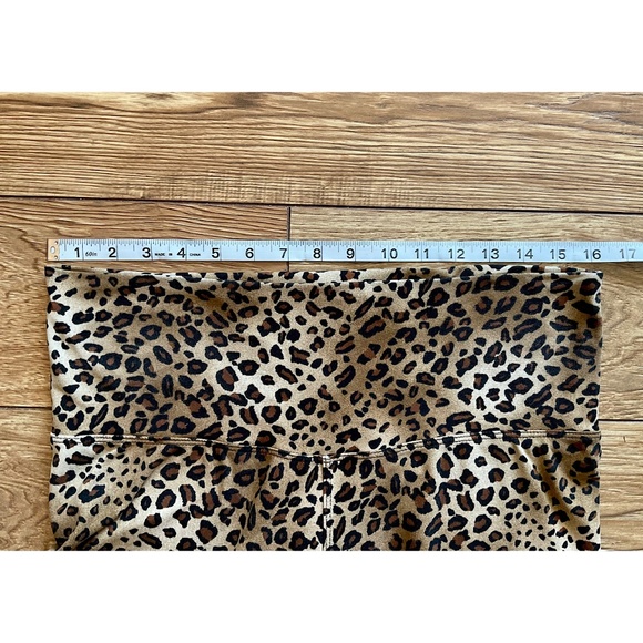 Leopard Print Leggings Stretch Is Comfort - Picture 3 of 4